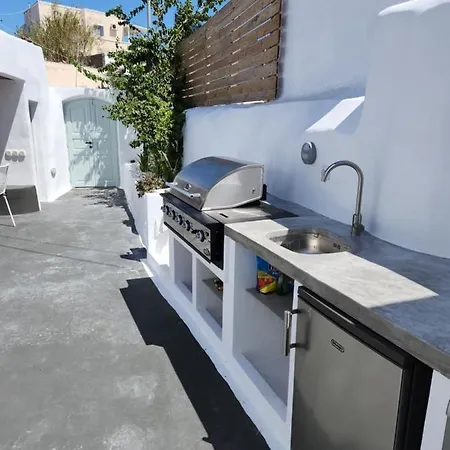 Otto House - Luxury Cave Villa Vothon