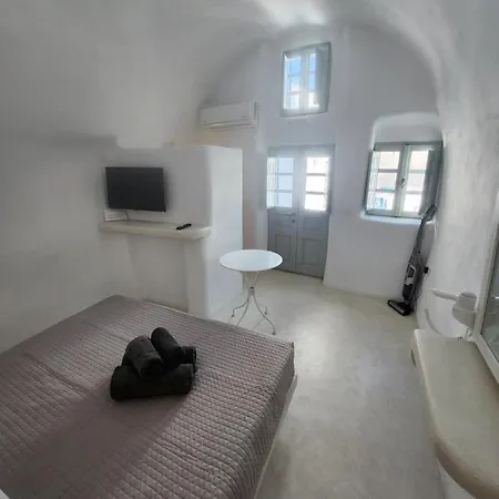 Villa Otto House - Luxury Cave Vothon